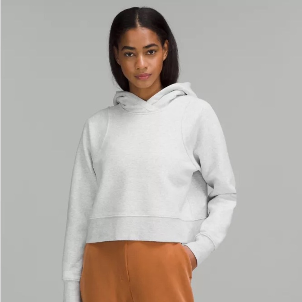 Lululemon Loungeful Cropped hoodie size 8